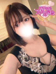 泉さな(25)