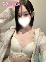 水瀬しずく(23)