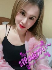 花まんかい りさ(21)