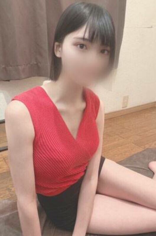 伊藤めい(20)