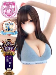 美波まりん(23)