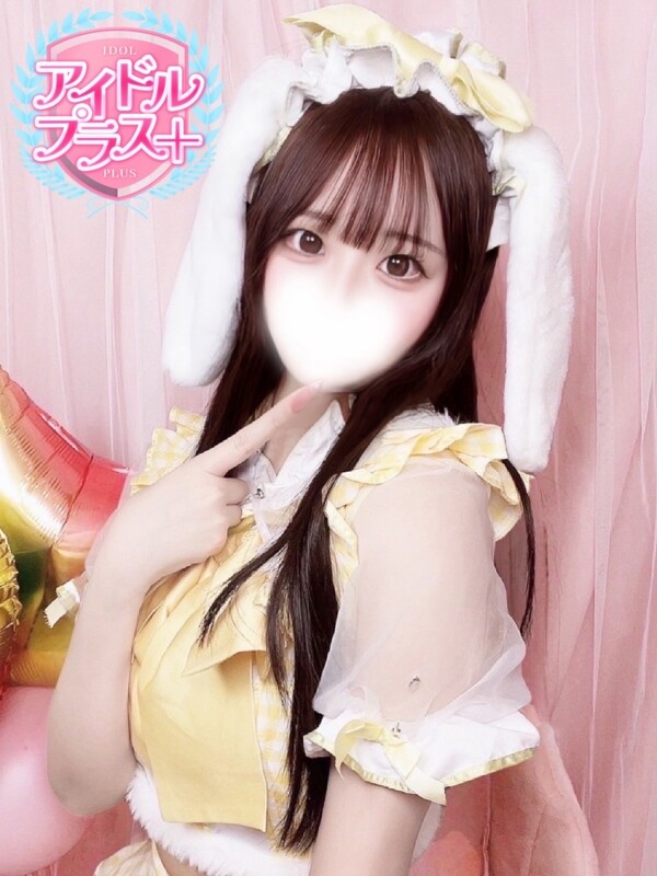 涼月みやび(23)
