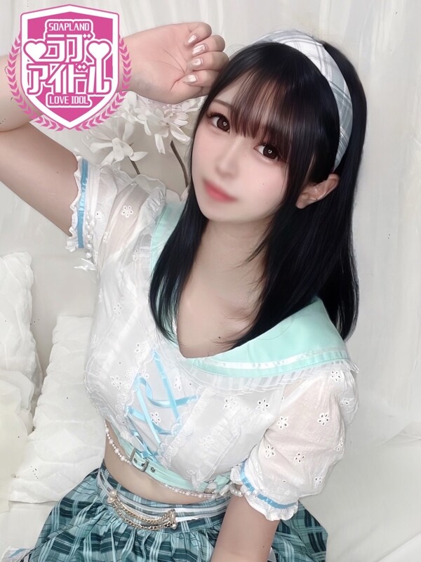 長橋しゅうか(22)