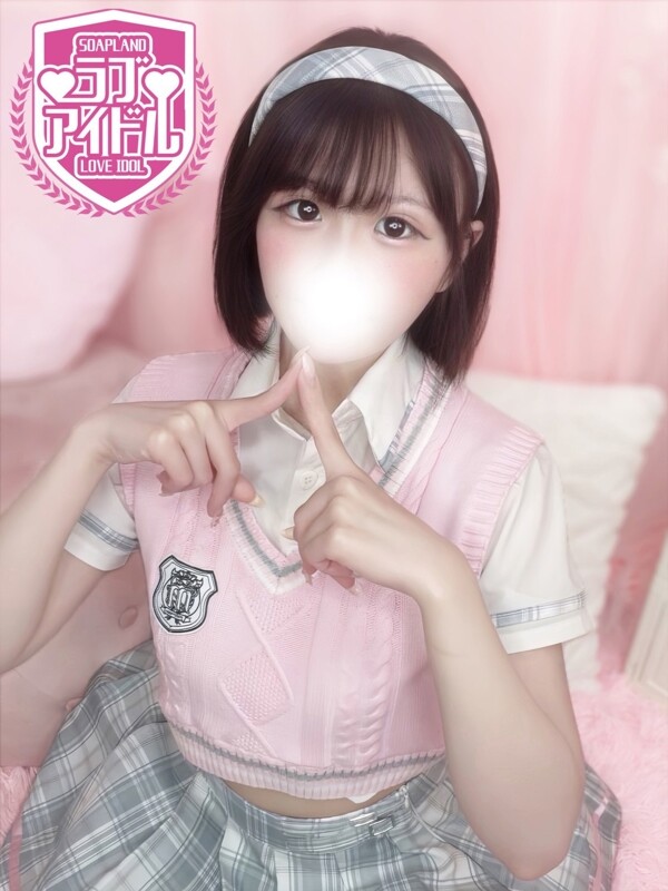 栗栖むぎ