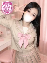 白鳥ゆきな(24)