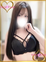 れい(24)
