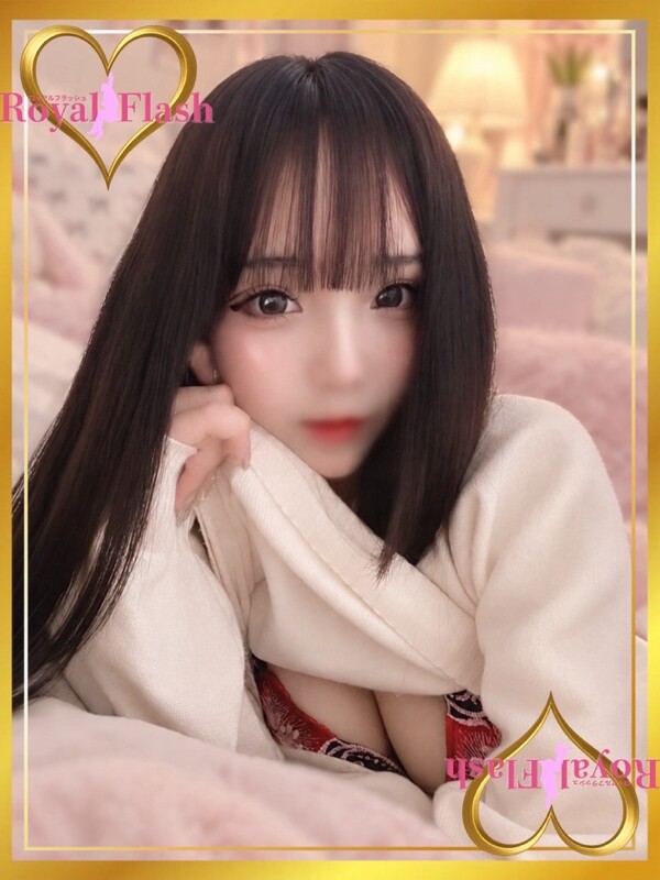 みな(23)