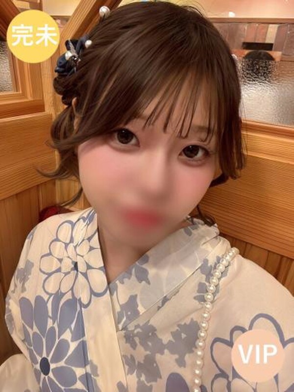 エリ(20)