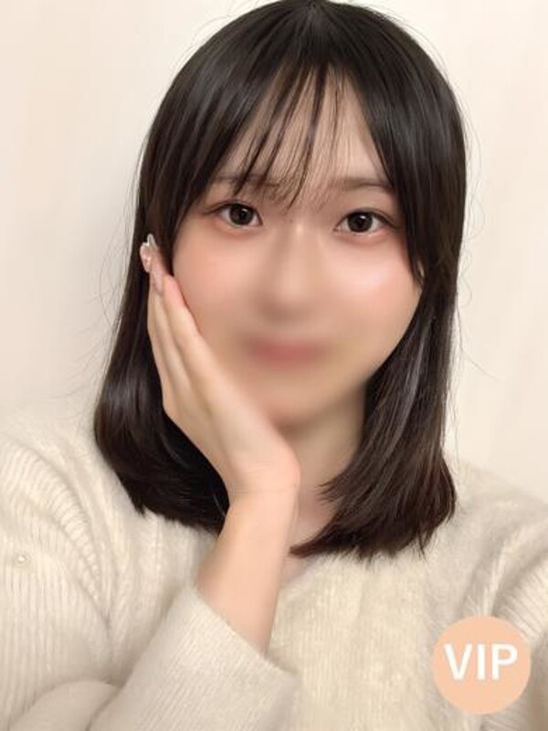 アリサ(22)