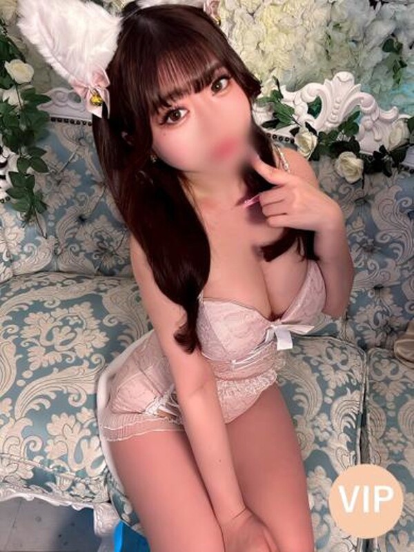 チナツ(25)