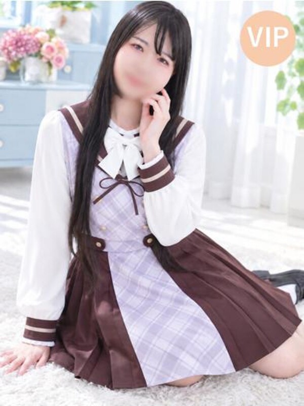 エミリ