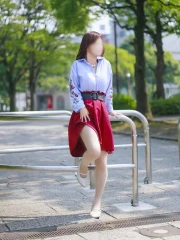 美咲愛(49)