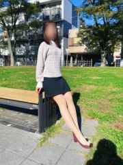 小川 まりな(31)