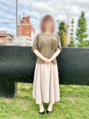 綾崎 えま(35)