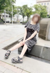 綾崎 えま(35)