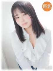 セラ(22)