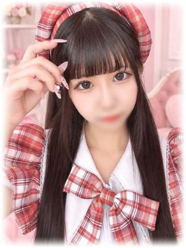 スズナ(22)