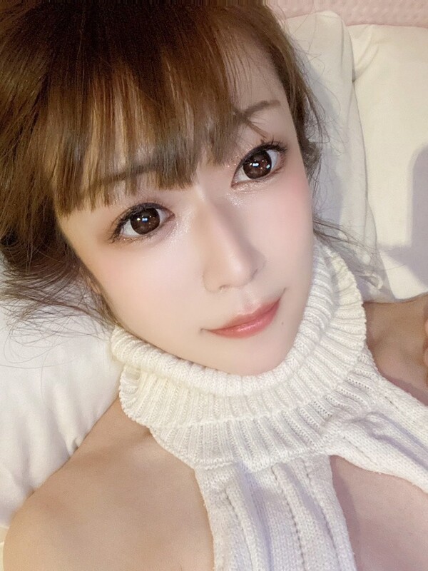 みい