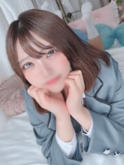 E+アイドルスクール千葉・栄町店 りん(20)
