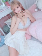 E+アイドルスクール千葉・栄町店 すずめ(21)