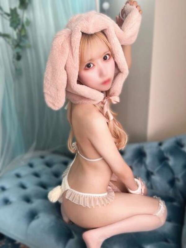 ひより(18)