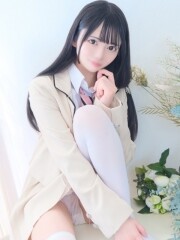 E+アイドルスクール千葉・栄町店 みお(18)