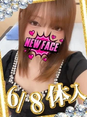 あず(22)