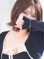 ゆり(27)