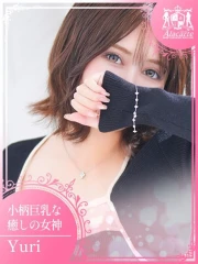 ゆり(27)