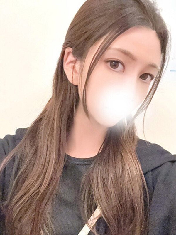 かれん(27)