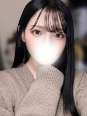 あい(22)
