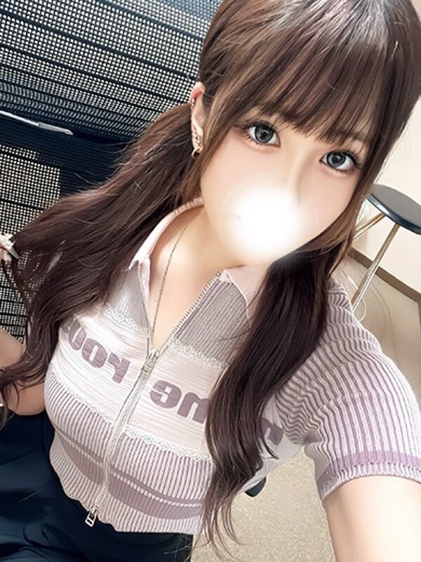 みなみ(19)