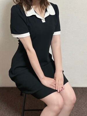 まりの(26)