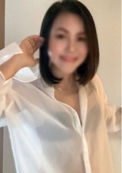 ニッキー(24)