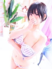 志田あかり(34)
