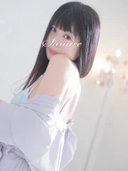 すみれ(27)