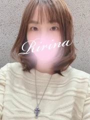 りりな(32)