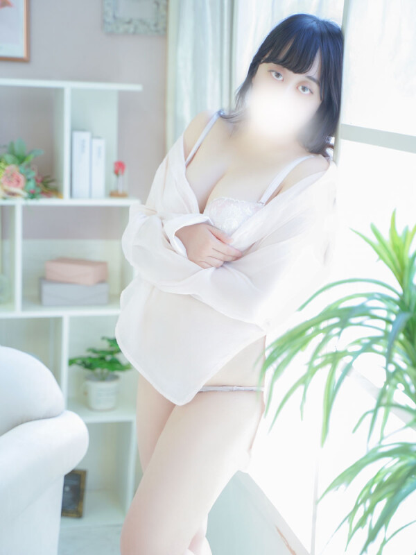 水萌【みなも】(25)