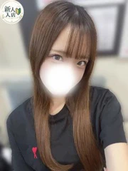 リン(23)