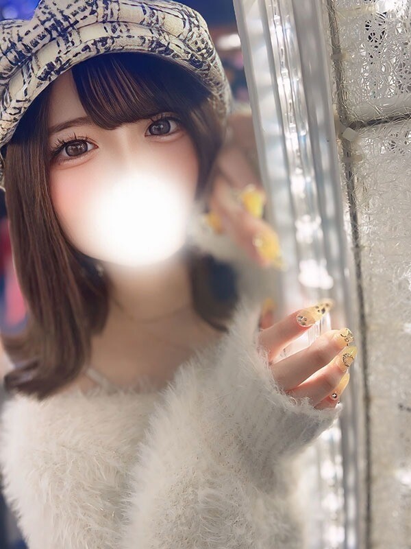 るる※感度抜群アイドル系エロ娘(20)