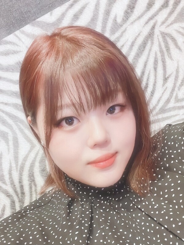 もえ(23)