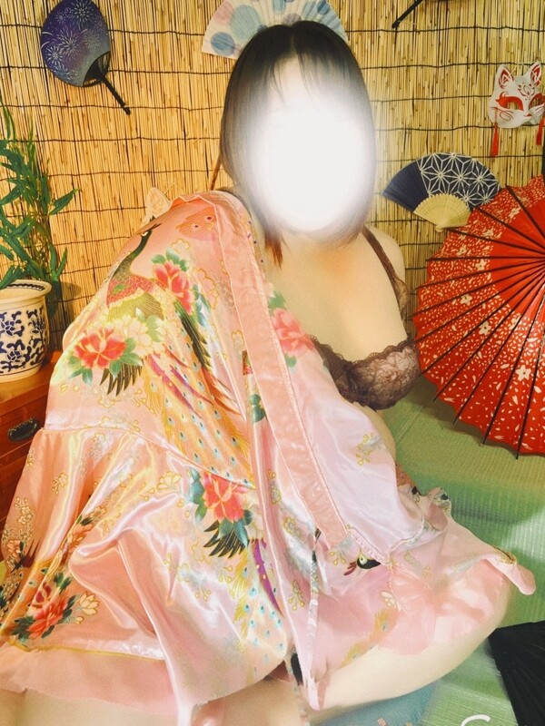 ひな(24)
