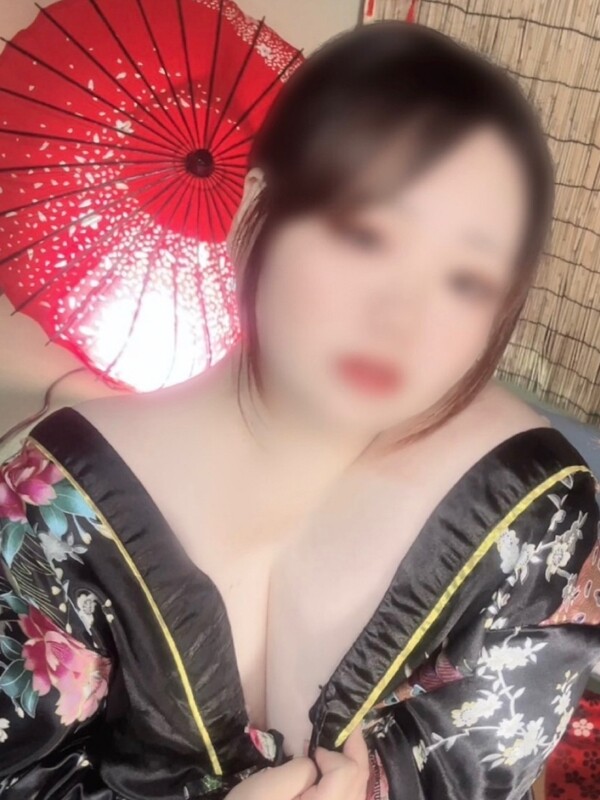 ひな(24)