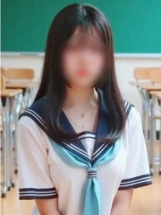 ゆな(18)