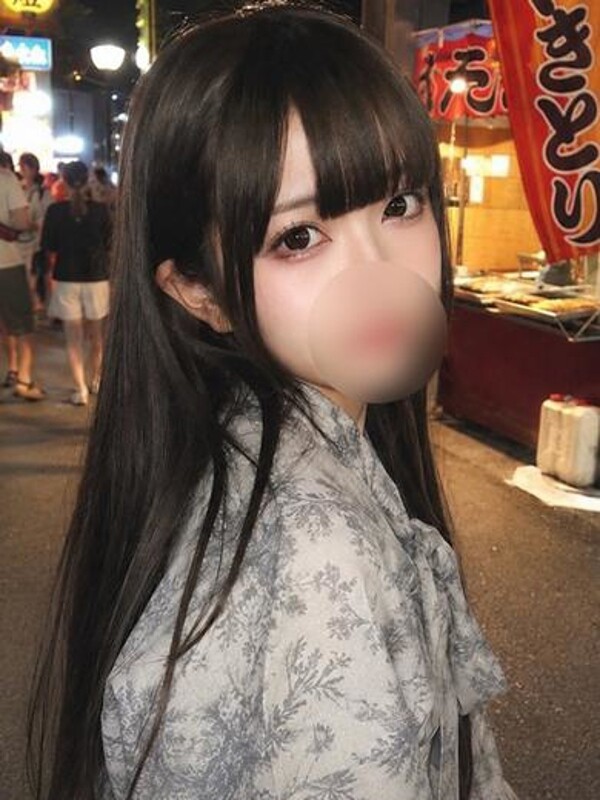 新人　あやね
