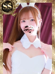 エナ(24)