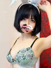 ヒナキ(22)