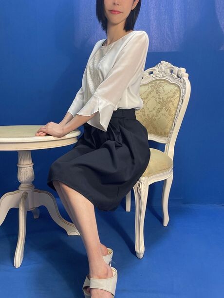 体験新人りおな(27)