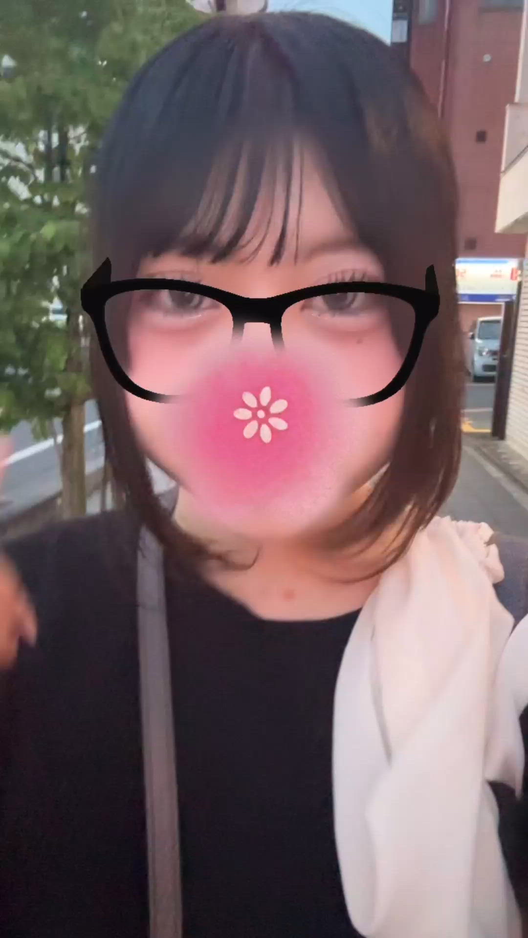 うい