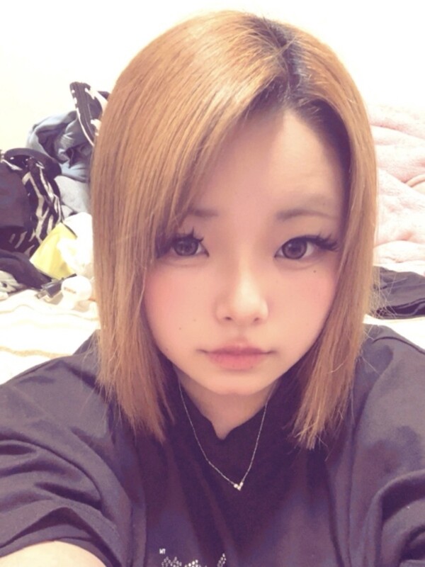 あいな(19)